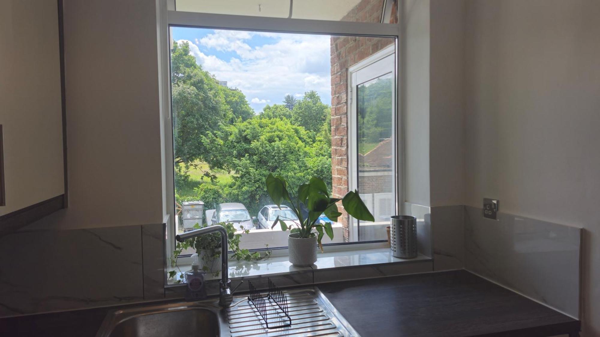 Bright Spacious Airy 2 Bed Flat Ealing kerület Kültér fotó